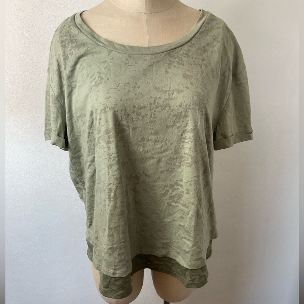 ❤️ Anthropologie Eri + Ali Green Doulble Layer Tee Shirt Sz M